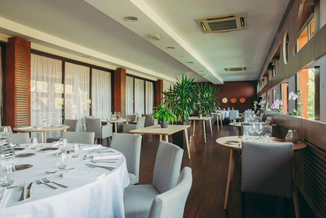 Galerie Photos · Restaurant du Pont de Jons