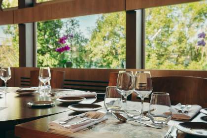 Restaurant du Pont de Jons · Restaurant à Jons